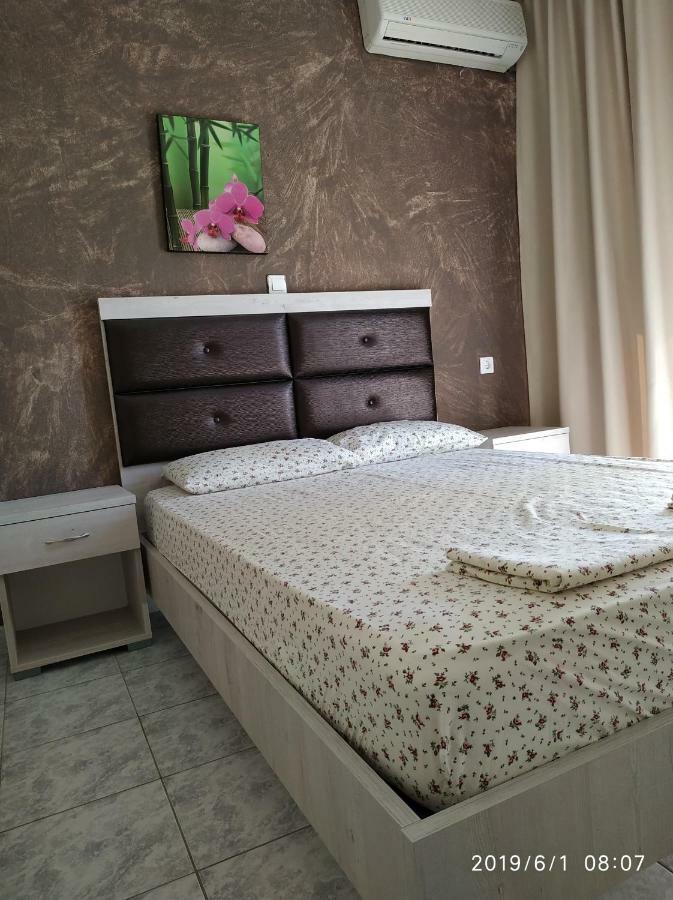 Lazaros Apartments Olympiakí Aktí Dış mekan fotoğraf
